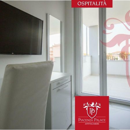 Affittacamere Piacenza Palace 外观 照片