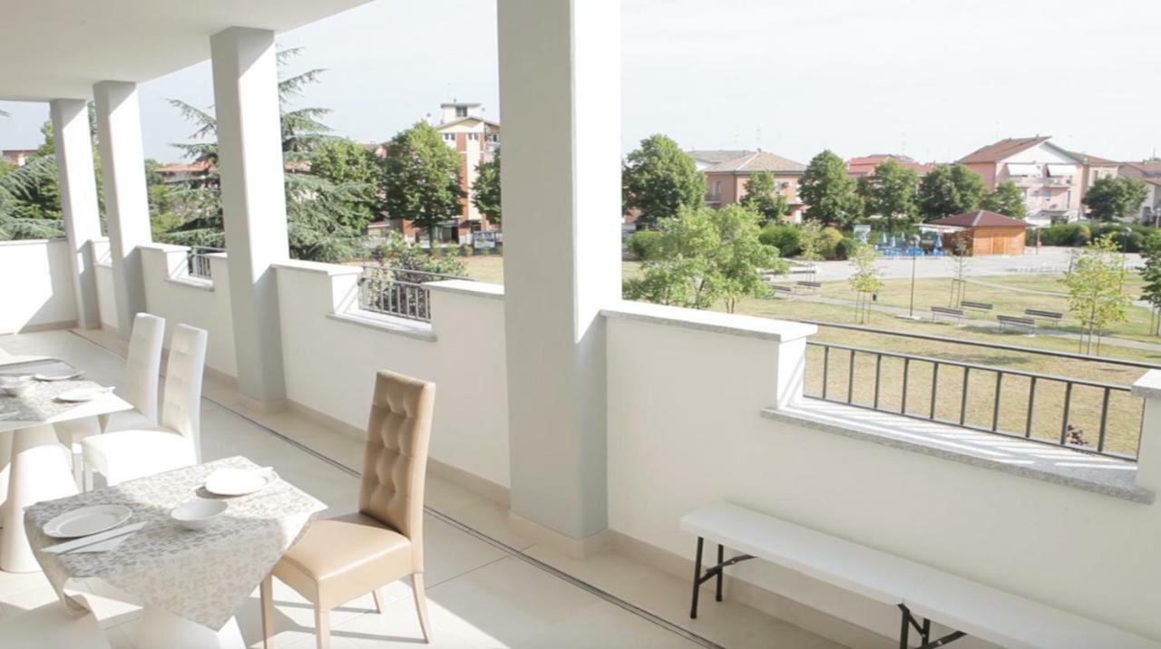 Affittacamere Piacenza Palace 外观 照片