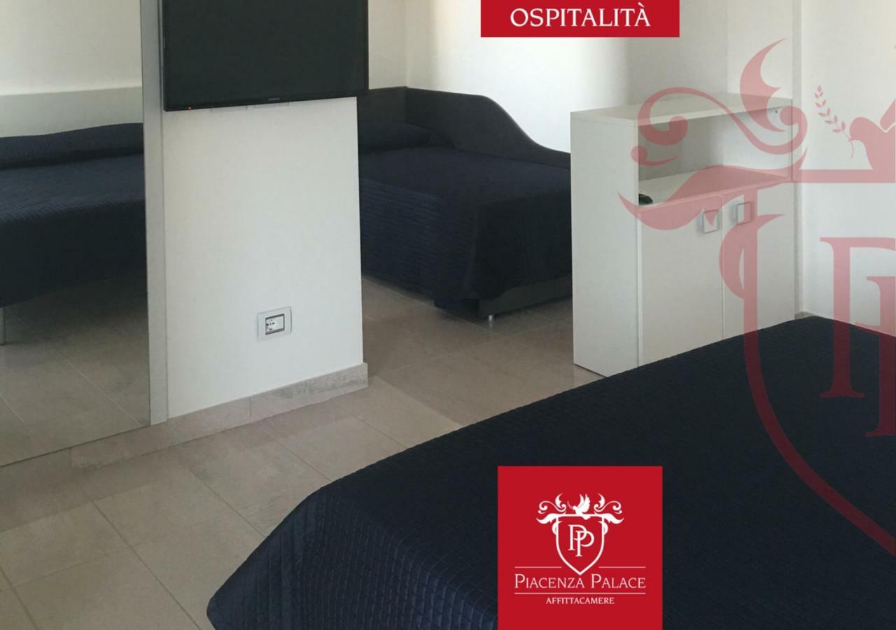 Affittacamere Piacenza Palace 外观 照片