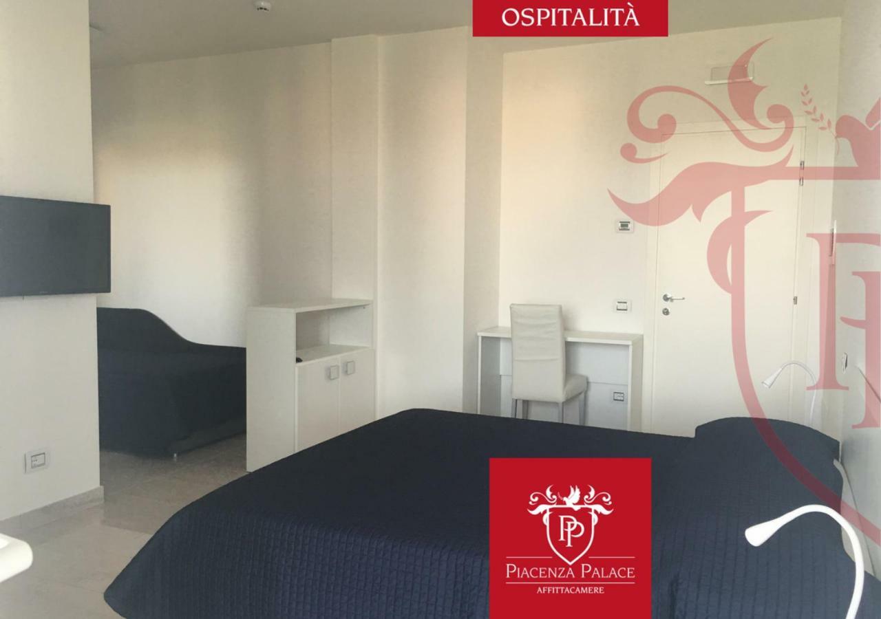 Affittacamere Piacenza Palace 外观 照片