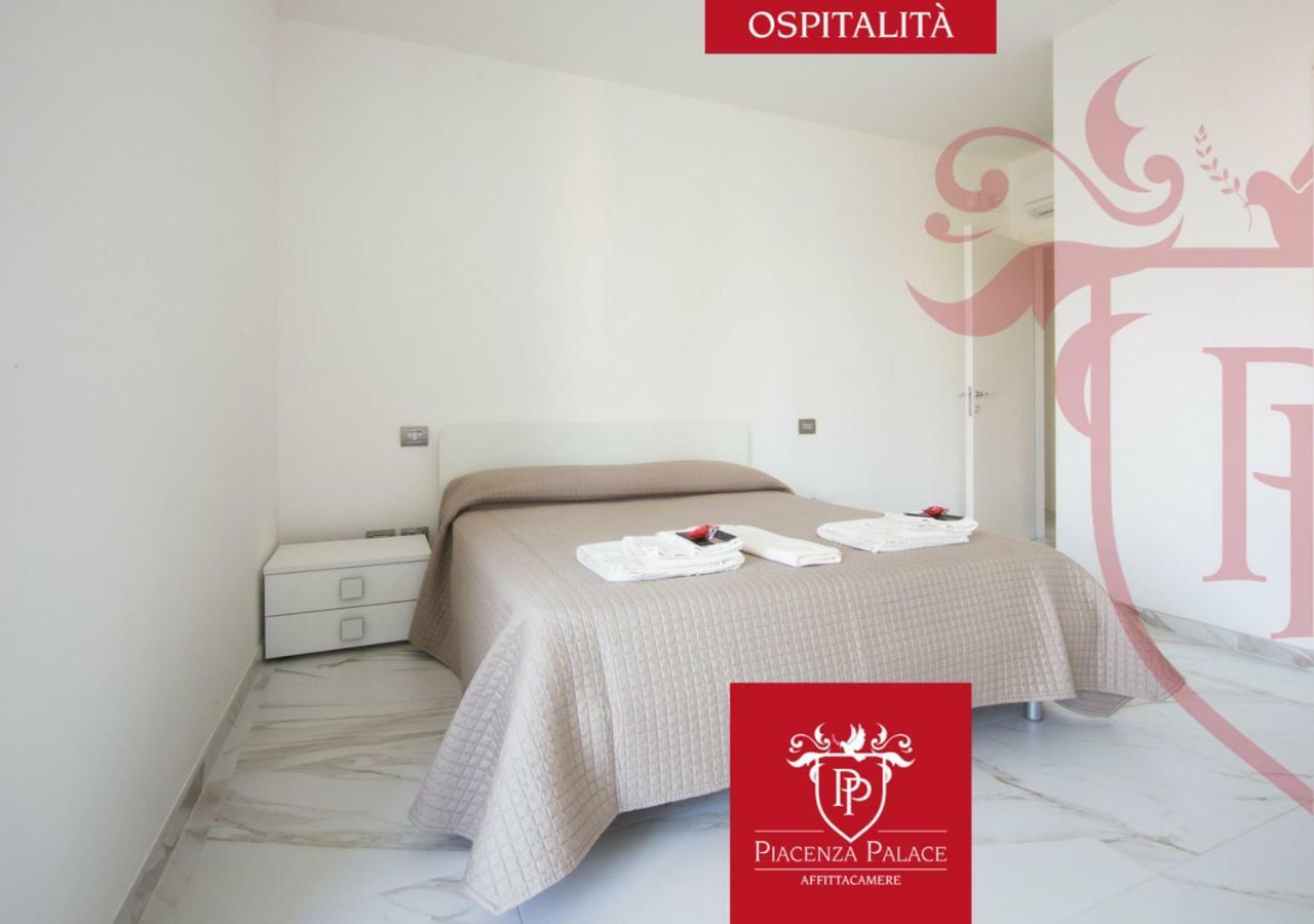 Affittacamere Piacenza Palace 外观 照片