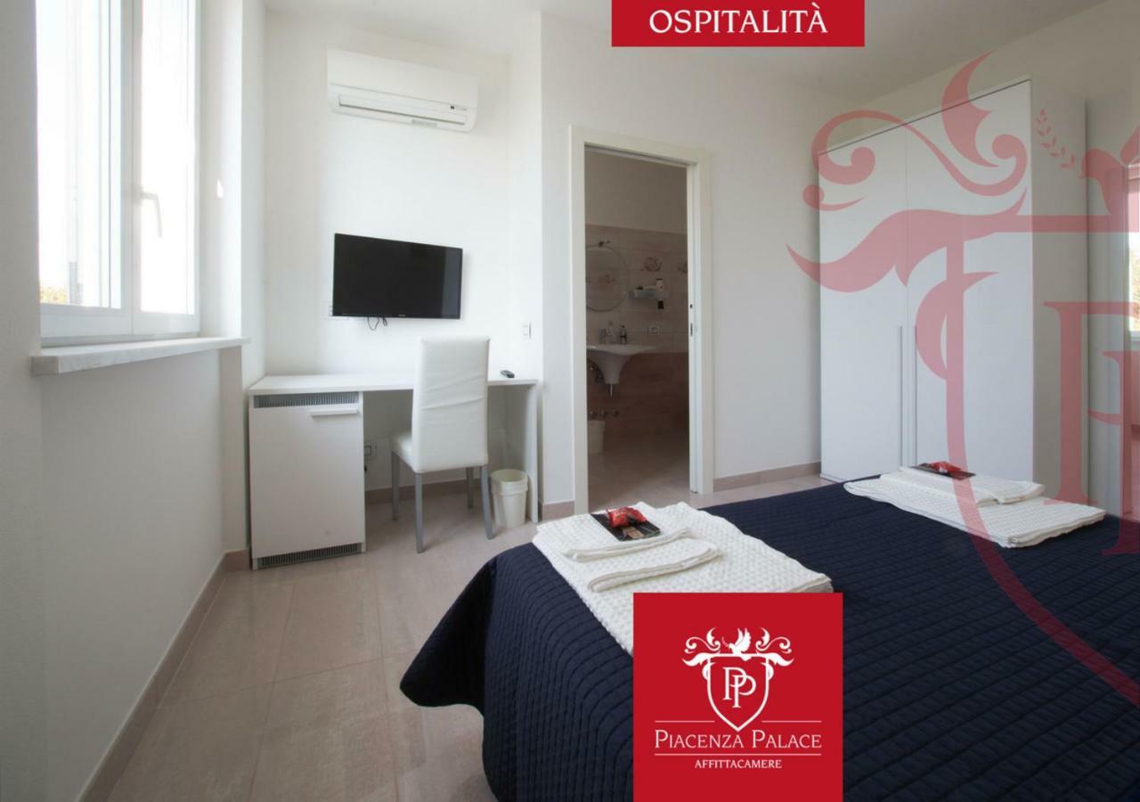 Affittacamere Piacenza Palace 外观 照片