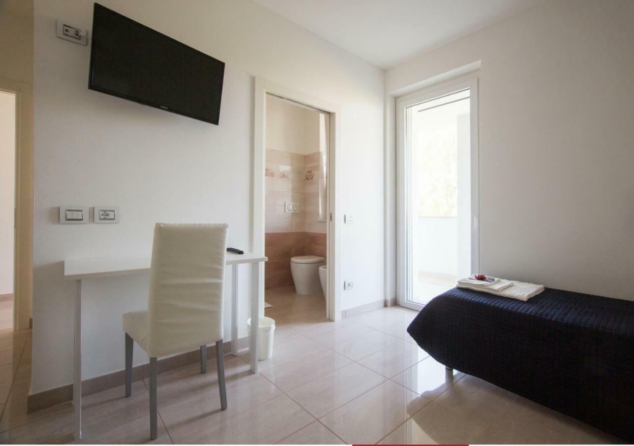 Affittacamere Piacenza Palace 外观 照片